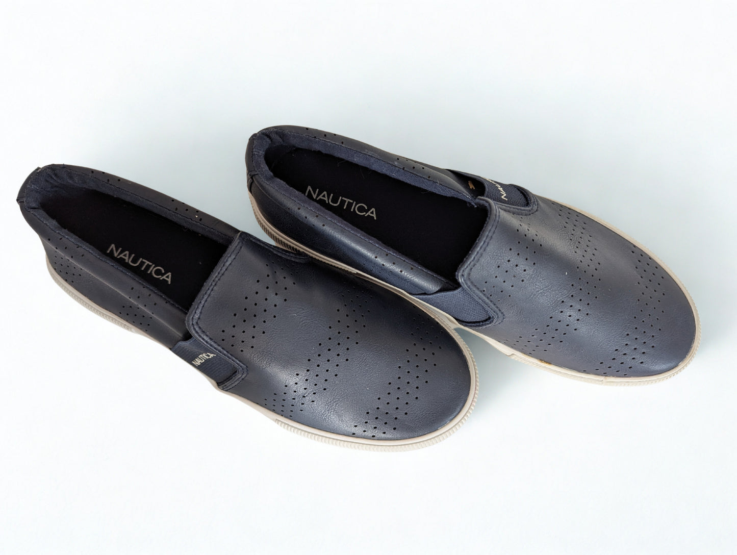 Nautica blue leather shoes